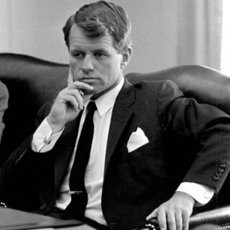 https://consortiumnews.com/wp-content/uploads/2019/01/robert-kennedy-9363052-1-402-400x400.jpg